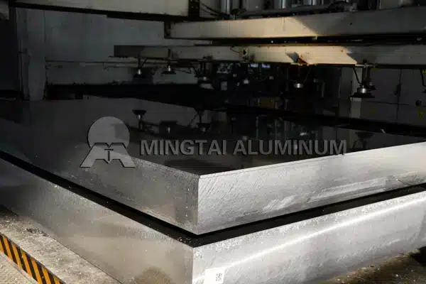 Why Aluminum Sheet Offers Structural Efficiency in Modern Architecture