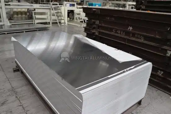 How to Select Optimal Aluminum Sheets for Rail Transport Projects